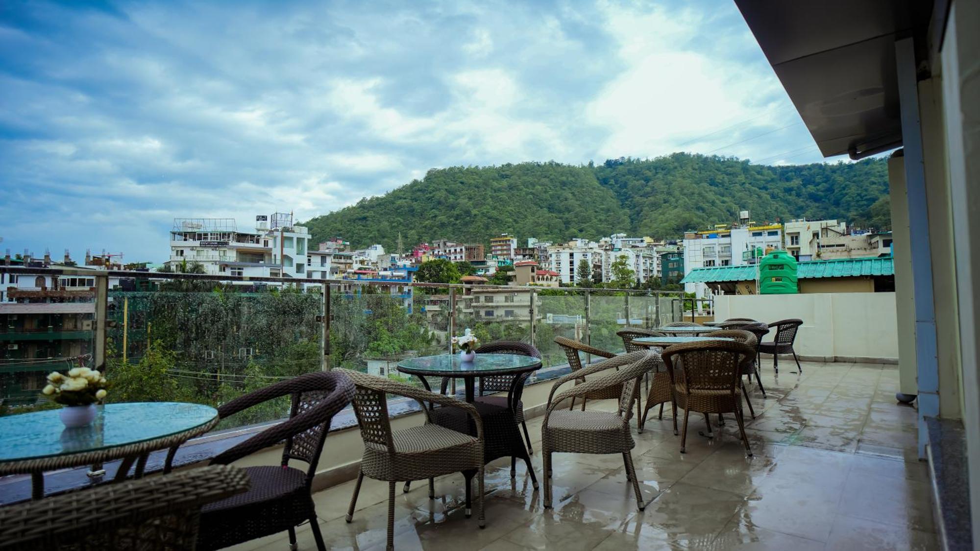 Hotel Lords Valley Rishīkesh Εξωτερικό φωτογραφία